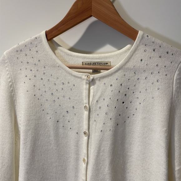 Carolyn Taylor Faux Rhinestone Cardigan. - Picture 2 of 6